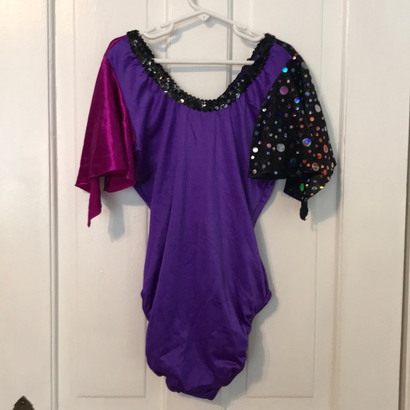 Dance costume with point skirt - Picture 3 of 3